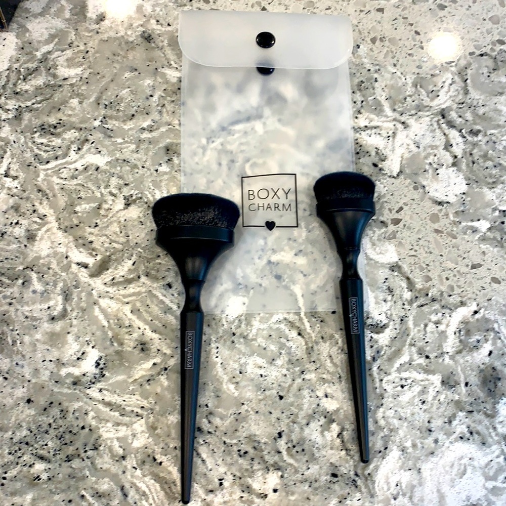 Boxycharm 2 Piece Brush Set in BC Logo Pouch